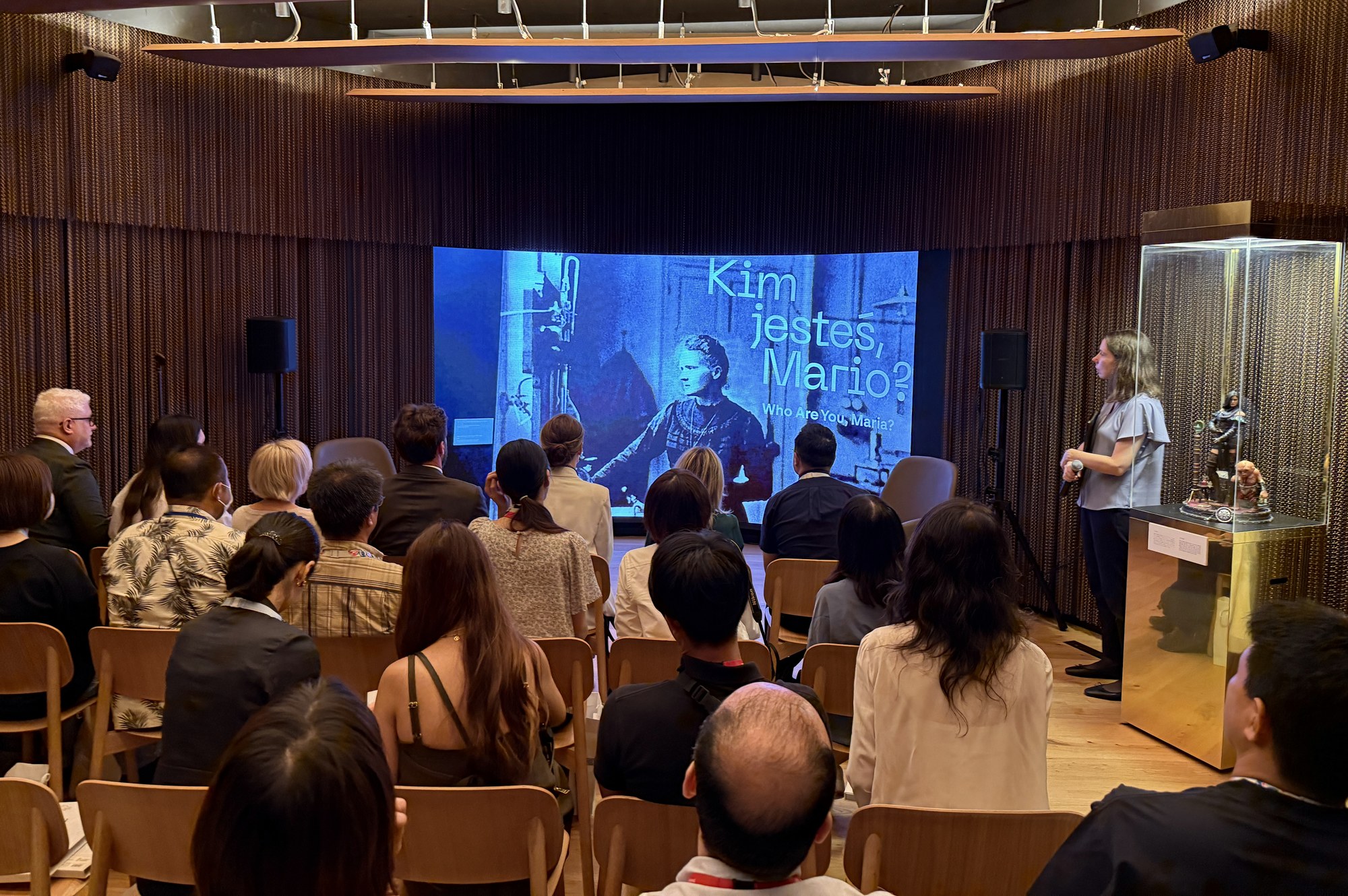 The audience at the release of the Japanese edition, in the auditorium of the Polish pavilion at Expo 2025